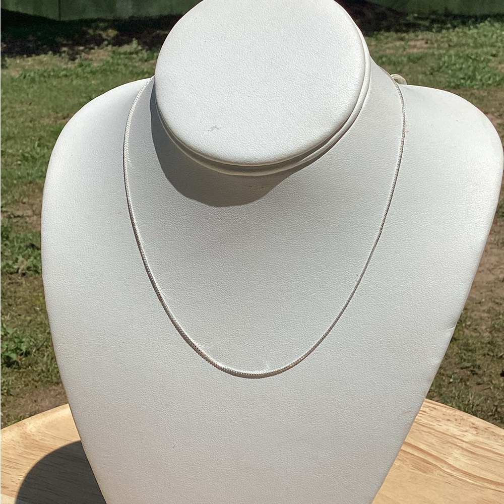 THIN FAMILY  SHIVE NECKLACE
